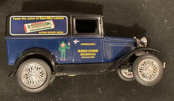 Liberty Classics Ford Model A Delivery Van Wrigley's 1:25 Lockable Die Cast Bank
