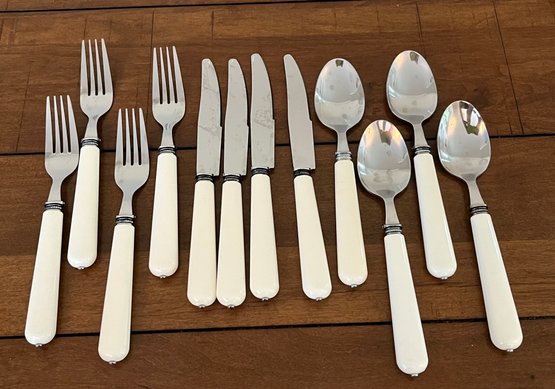 12pc Picnic Utensil Set With White Plastic Handles - 4 Place Settings