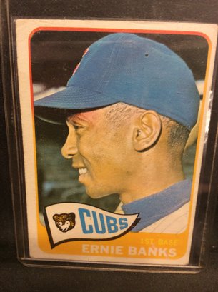 1965 Topps Ernie Banks - M