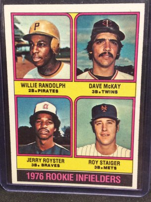 1976 Topps Rookie Infielders - Willie Randolph Rookie Card - M