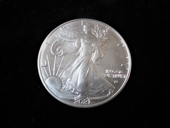 U.S. 2021 Type 2 Eagle Silver Dollar, 1 Troy Oz.