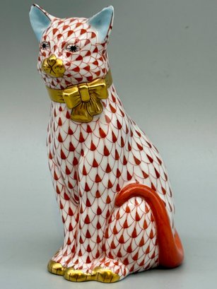 Herend, Hungary. Fishnet Gilt Porcelain Cat Figurine. 4.5' Tall