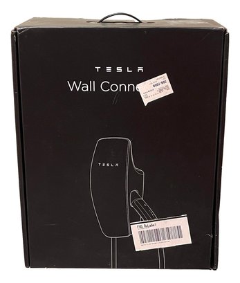 Tesla Wall Connector ( NIB )
