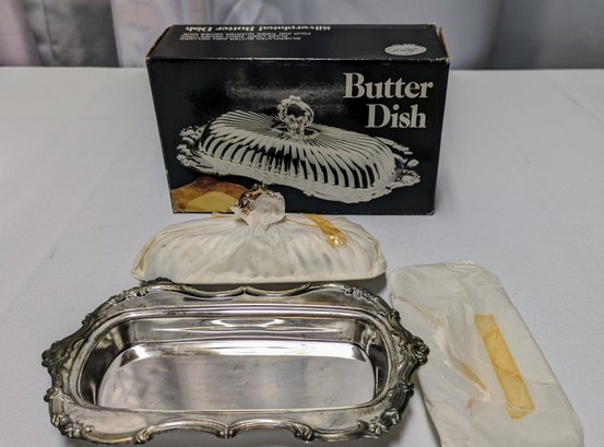 Leonard Silver Mfg. Silver Plate Butter Dish With Glass Insert #692  In Box