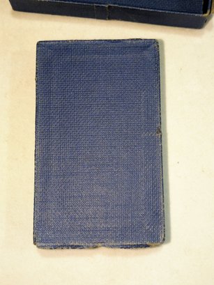 Vintage National Defense Service Medal Box FSN 8455-281-3215