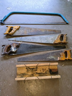 Hand Saws & Miter Box Lot - 9 Items In Total