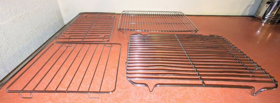 4 Various Sized Off The Counter Stainless Trivet, Broiler, Cookie Cooler,  Racks