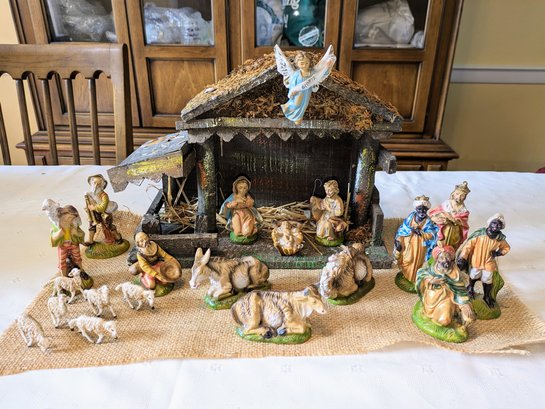 1950's Italy - Nativity Set With Wood Manger &  Figurines - 22 Total Pieces