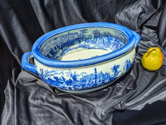 Large Vintage Victoria Flow Blue Ironstone Tureen With Handles