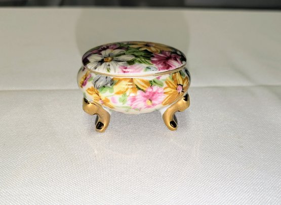 Vintage EW NikoNiko Japan, Porcelain China Chintz Hand Painted Oval Footed Trinket Box
