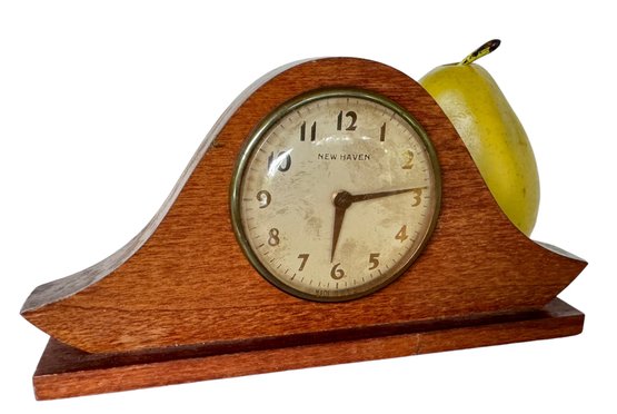 Vintage NEW HAVEN Alarm Clock