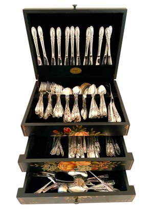 Community-white Orchid Silver-plated Flatware Set With Service For 12 And 100 Pieces In Total.