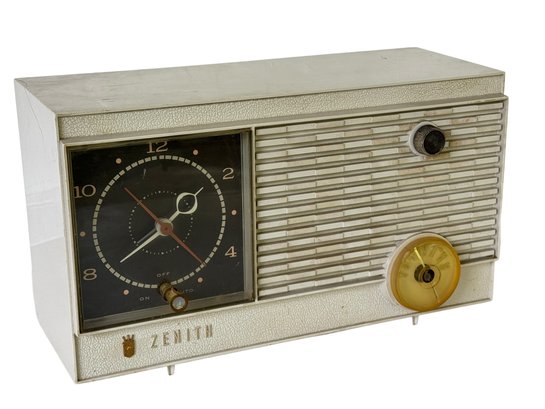 Vintage 1960s ZENITH Clock Radio