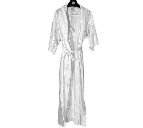 Vintage MISS DIOR INTIMATES White Robe & Nightgown