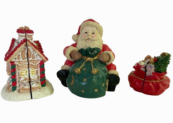 Vintage Small Christmas Hinged Statues With A Scene Inside (F)