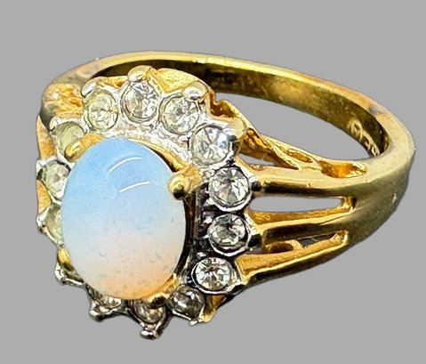 Yellow Gold And Opal Ring - Size 6  DWT 2.5