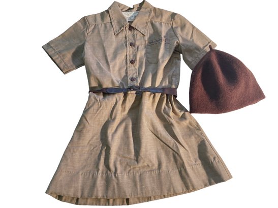 Vintage Girls's Brownie Uniform