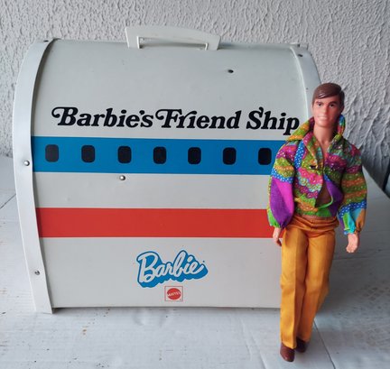 VINTAGE 1972 MATTEL BARBIE'S FRIEND SHIP UNITED AIRLINES DOLL JET AIRPLANE With 1968 Ken Doll