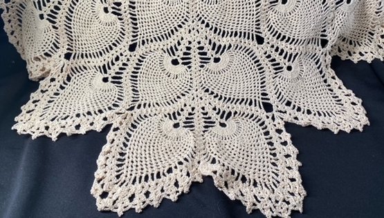 Beautiful Vintage Hand-crochet Doily