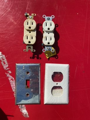 Electrical Outlet Plugs & Face Plates