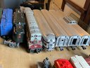 17 Piece Lionel Train With Mulit Control Trainmaster