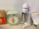 Lot Of Kitchen Appliances And Gadgets