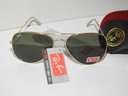 RB3025  RAY BAN  Gold Aviator With Green Lenses  Never Used