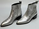 Cool Pair Of Metallic Vero Cuoio Low Boots Size 39 1/2