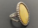 VINTAGE NATIVE AMERICAN POSSIBLY INUIT STERLING SILVER TOOTH / BONE SLICE RING