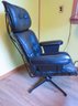 The Executive 1960s MCM Eames Style Lounge Chair Homecrest