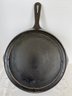 Unmarked Cast Iron Skillet With 3 Notch Heat Ring Double Pour Spout #8 Embossed On Back