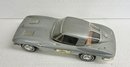 Vintage Jim Beam Decanter ~ 1963 Corvette Stingray ~ BOX