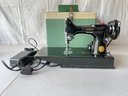 Vintage 1948, Singer Featherweight 221-1 Sewing Machine.