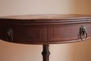 Beautiful Antique DUNCAN PHYFE Style Side Table