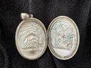 Stunning Vintage Large Sterling Embossed Locket Crane And Butterfly