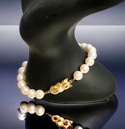 18k Gold MIKIMOTO Pearl Bracelet!!