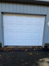 Liftmaster P3 Insulated Garage Door, With Power Lift, Keypad, Raised Panel Door, White