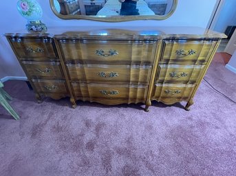 60'S Dresser Medium Brown  9 Drawers