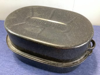 Enameled Roasting Pan With Drip Top