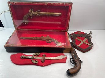 Reproduction Swords . Knives And Pistols