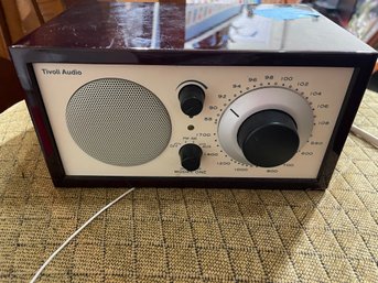 Tivoli Audio, Model 1 AM FM Radio