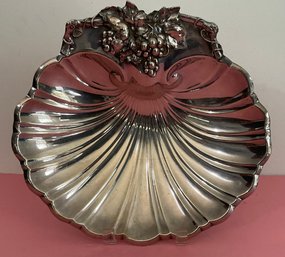 Reed & Barton Silver Plated Shell Scallop Serving Footed Dish.