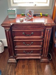 Schnadig, PAIR Of Matching End Tables