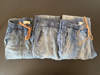 Lot Of Three Bella Dahl Loose Fitting Pull On Distressed Jeans, Size XS