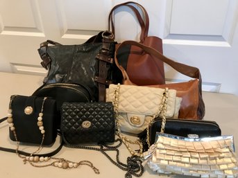 Pretty Leather Purses For All Occasions And More!