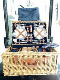 New W/o Tags- Wicker Picnic Basket With All The Goodies