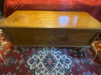 Lane Cedar Chest