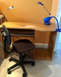 Small Desk With Lights And Chair