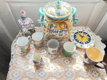 Biscotti, 5 Mugs, 1 Clock, 1 Milk Pitcher