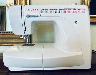 Electric Singer Sewing Machine 2006   (LOC: S1)